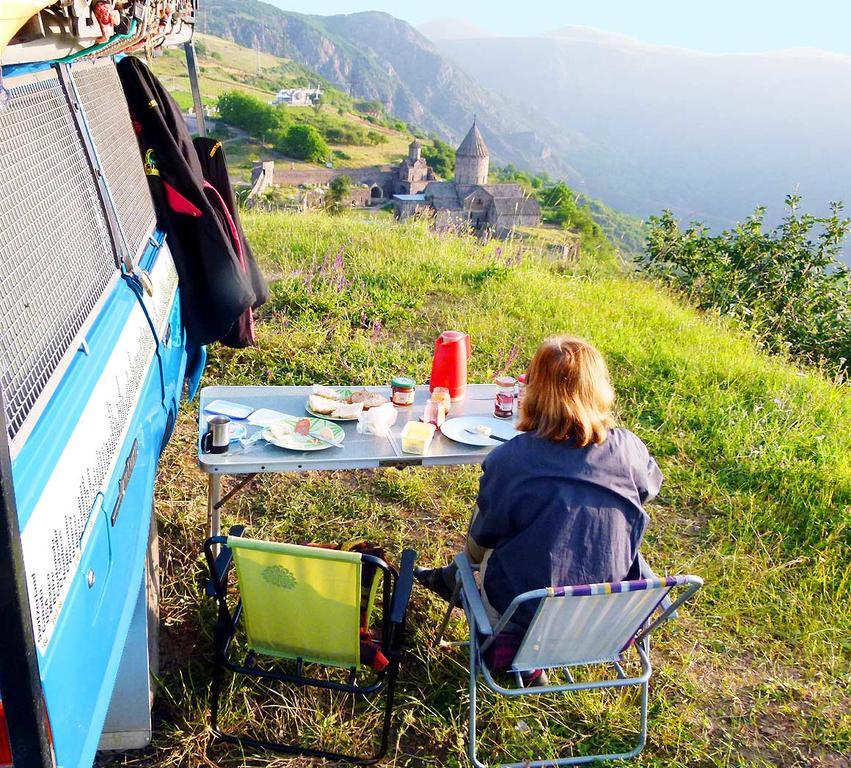 Camping In Tatev Hotel Buitenkant foto