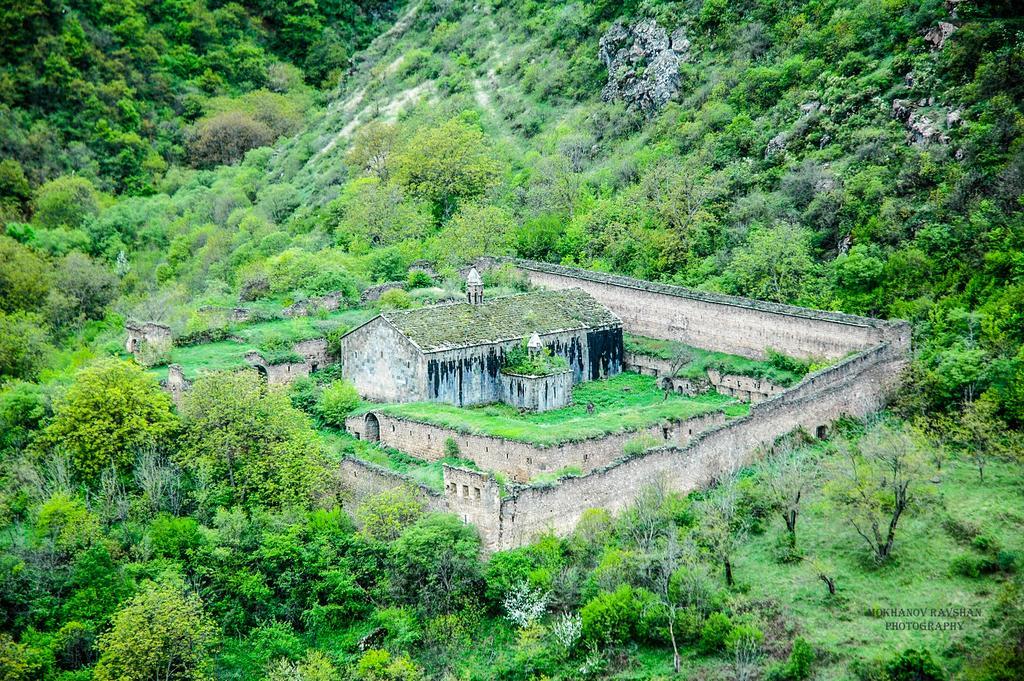 Camping In Tatev Hotel Buitenkant foto